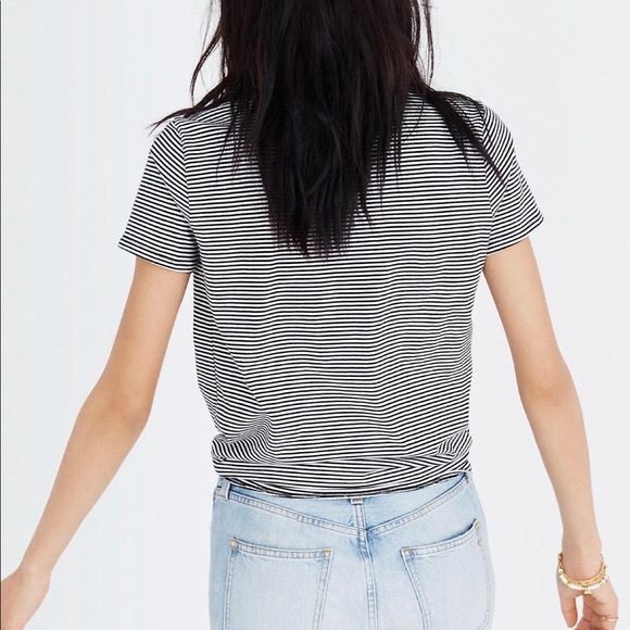 Madewell knot front tee in Stripe - Picture 4 of 5